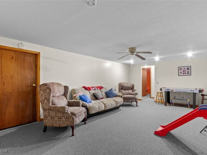 557 Windamere Avenue NW, Massillon, OH 44646 Photo 21