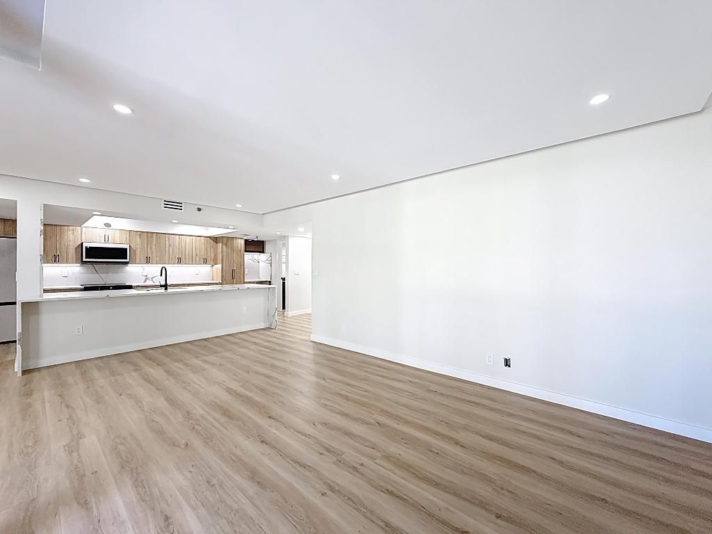 955 Egret Circle, Unit B-207, Delray Beach, FL 33444 Photo