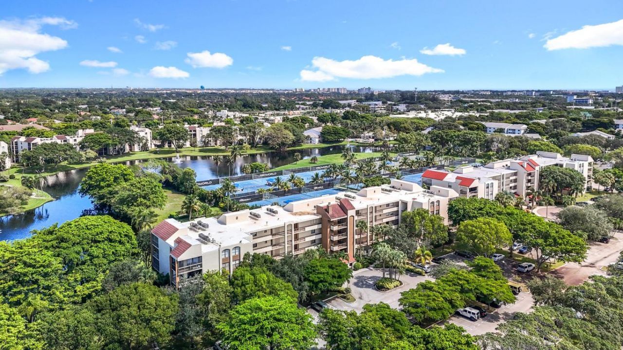 955 Egret Circle, Unit B-207, Delray Beach, FL 33444 Photo