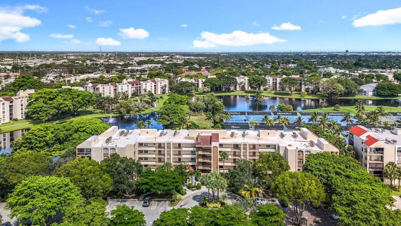955 Egret Circle, Unit B-207, Delray Beach, FL 33444 Photo