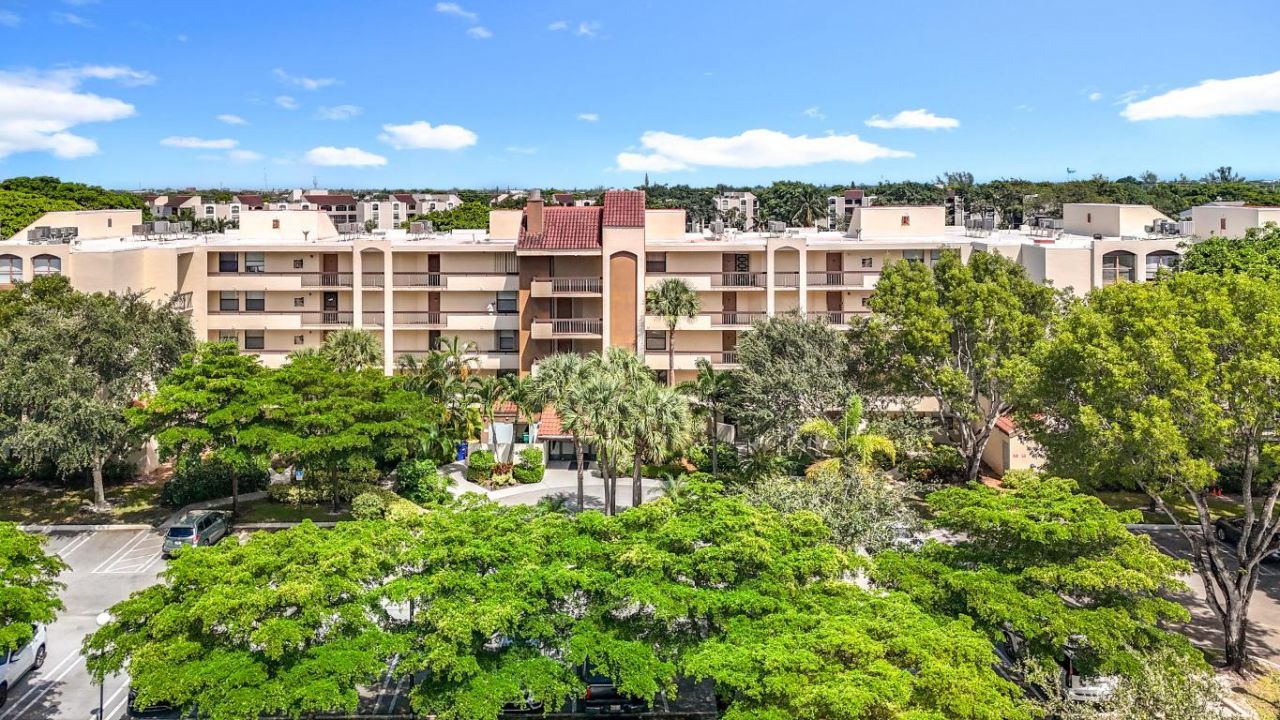 955 Egret Circle, Unit B-207, Delray Beach, FL 33444 Photo
