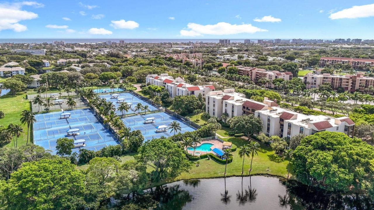 955 Egret Circle, Unit B-207, Delray Beach, FL 33444 Photo