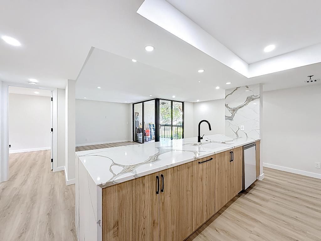 955 Egret Circle, Unit B-207, Delray Beach, FL 33444 Photo