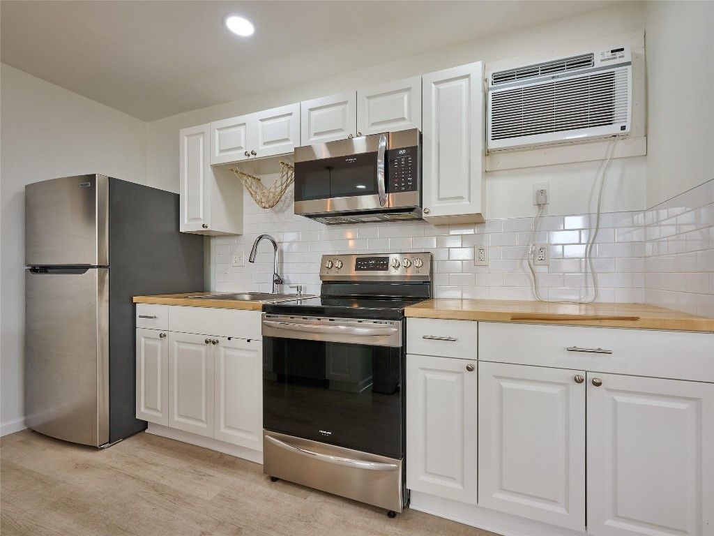 306 N J St, Lake Worth Beach, FL 33460 Photo