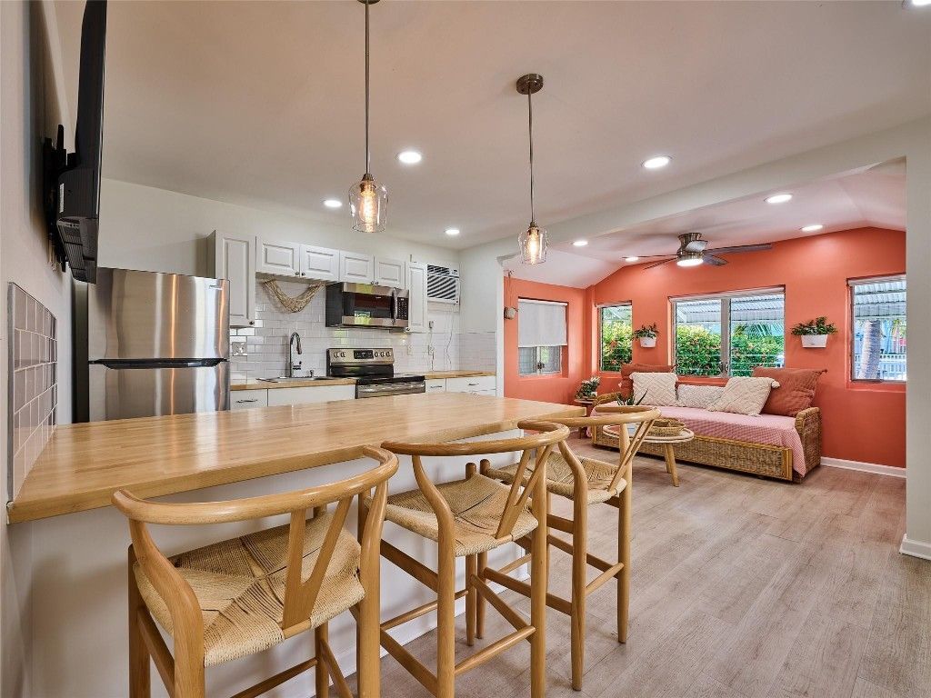 306 N J St, Lake Worth Beach, FL 33460 Photo