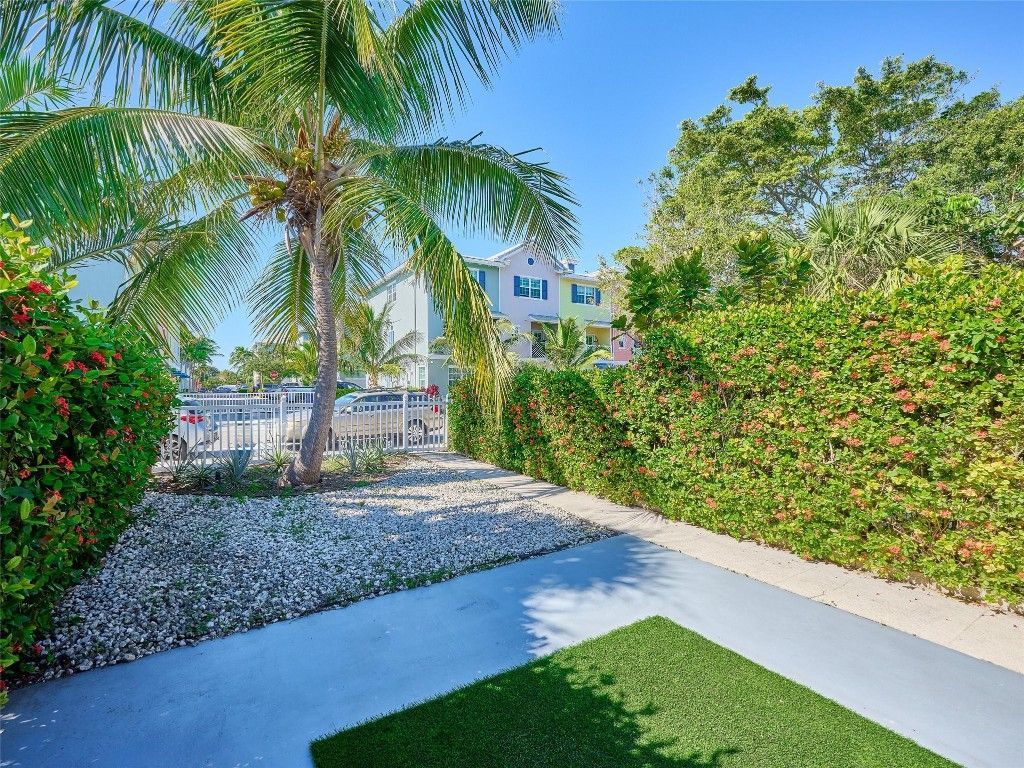 306 N J St, Lake Worth Beach, FL 33460 Photo