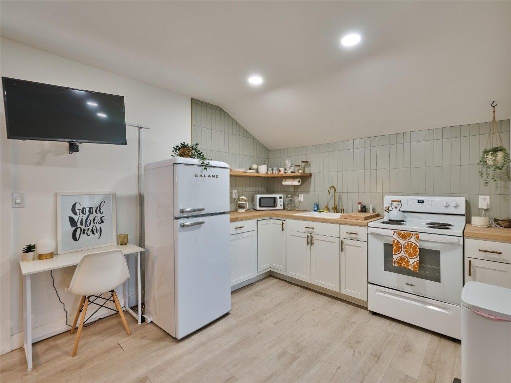 306 N J St, Lake Worth Beach, FL 33460 Photo