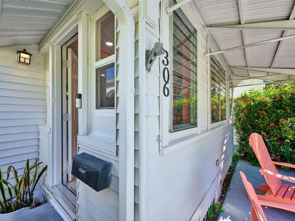 306 N J St, Lake Worth Beach, FL 33460 Photo