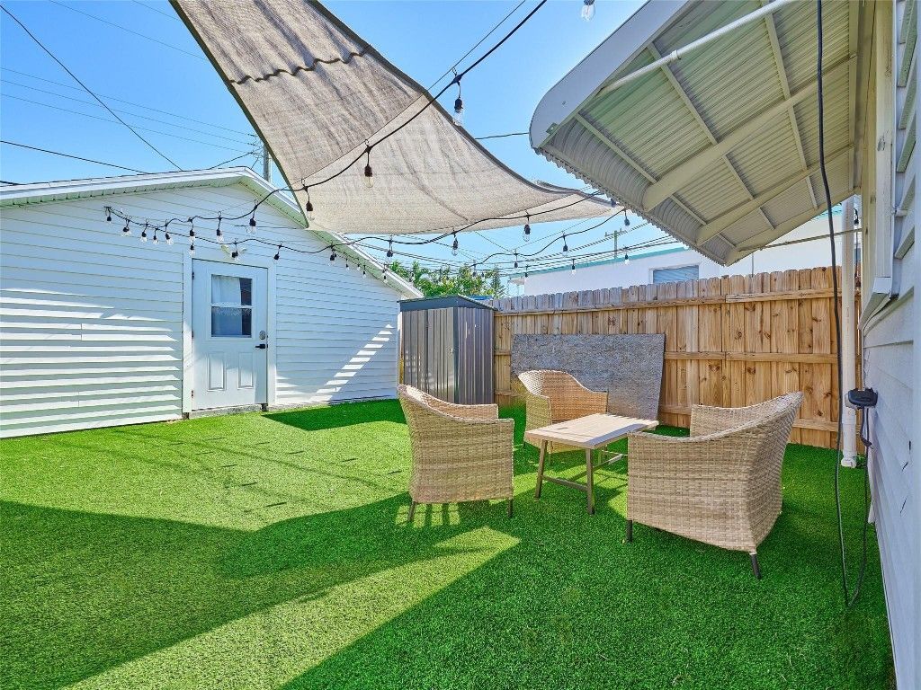 306 N J St, Lake Worth Beach, FL 33460 Photo