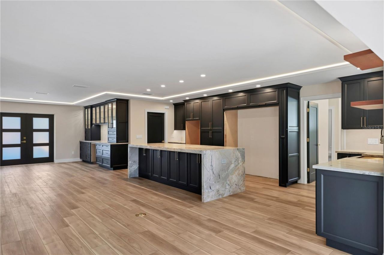 4119 Royal Palm Drive, Bradenton, FL 34210 Photo