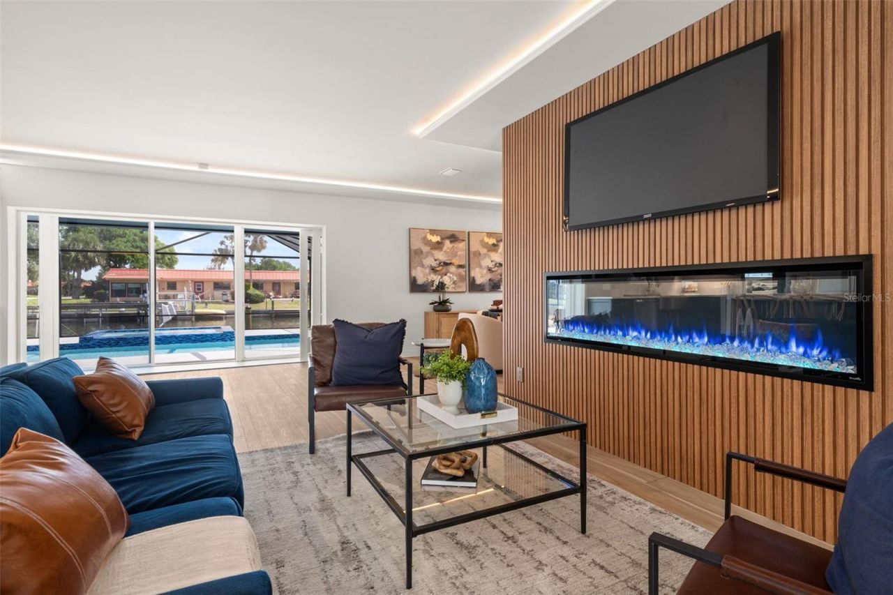 4119 Royal Palm Drive, Bradenton, FL 34210 Photo