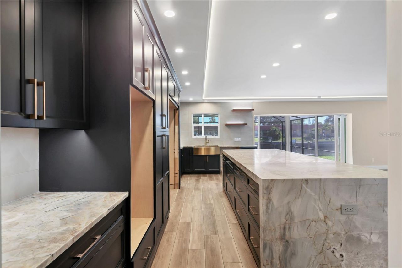 4119 Royal Palm Drive, Bradenton, FL 34210 Photo