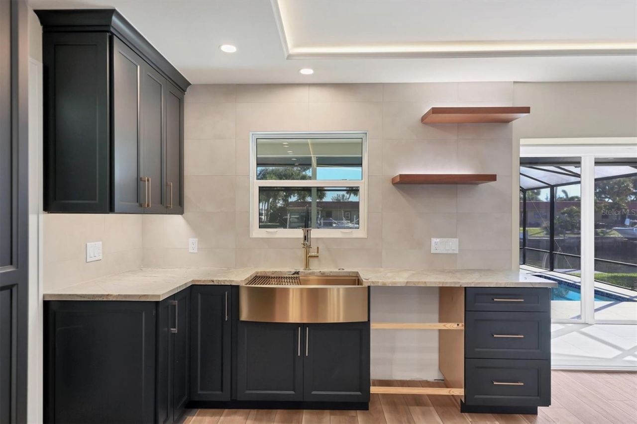 4119 Royal Palm Drive, Bradenton, FL 34210 Photo