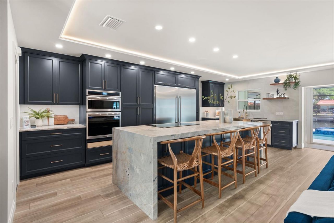 4119 Royal Palm Drive, Bradenton, FL 34210 Photo