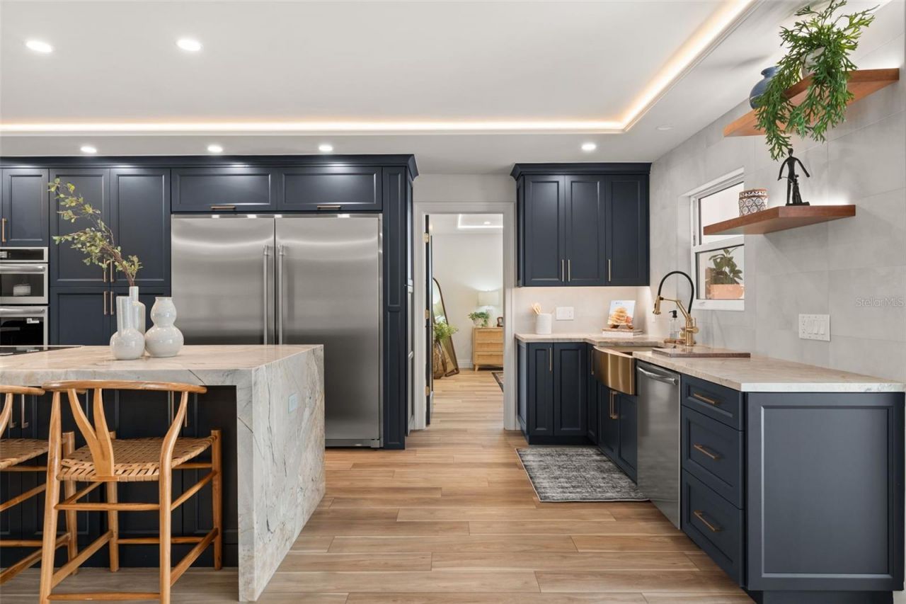 4119 Royal Palm Drive, Bradenton, FL 34210 Photo