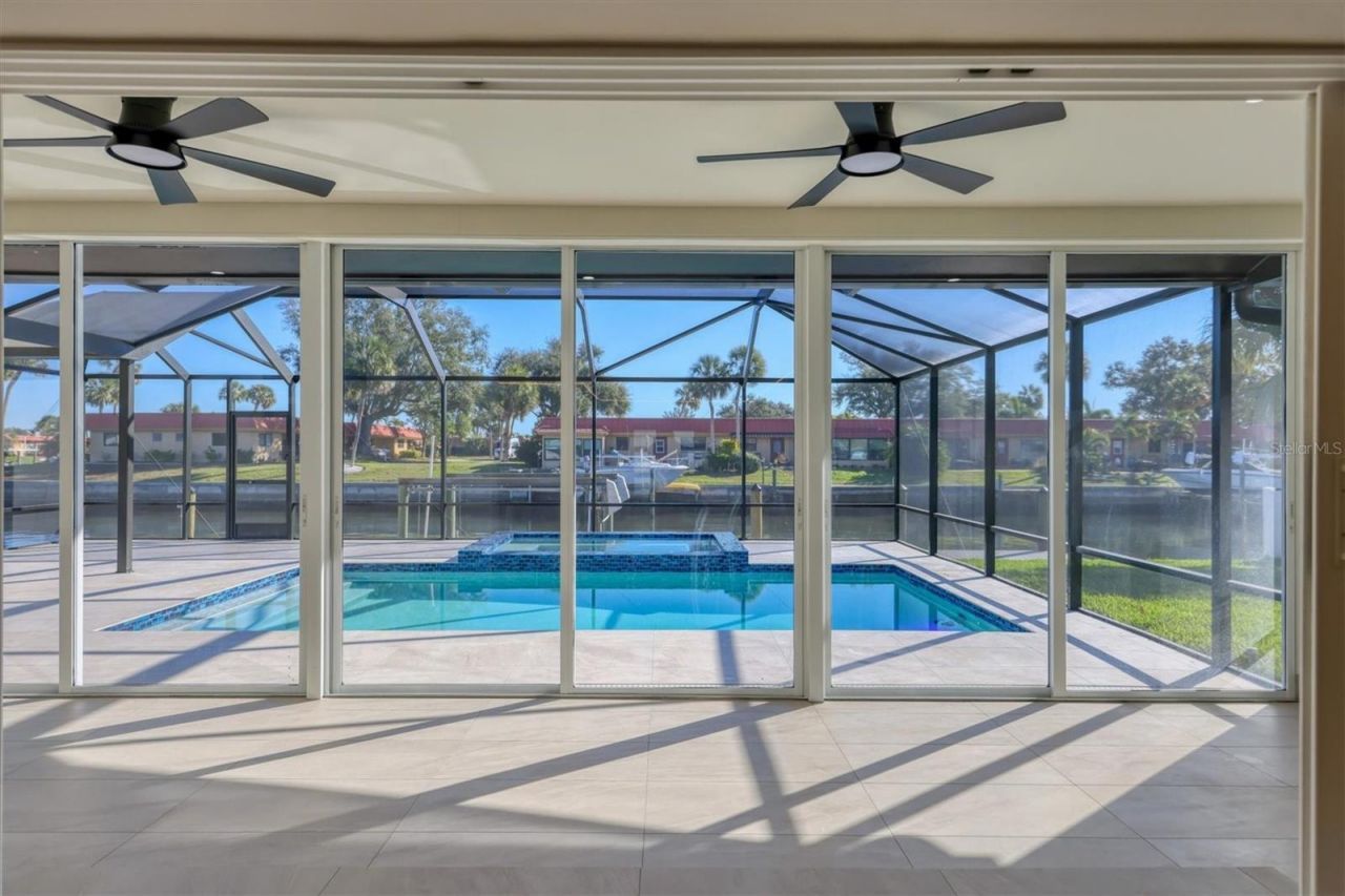 4119 Royal Palm Drive, Bradenton, FL 34210 Photo