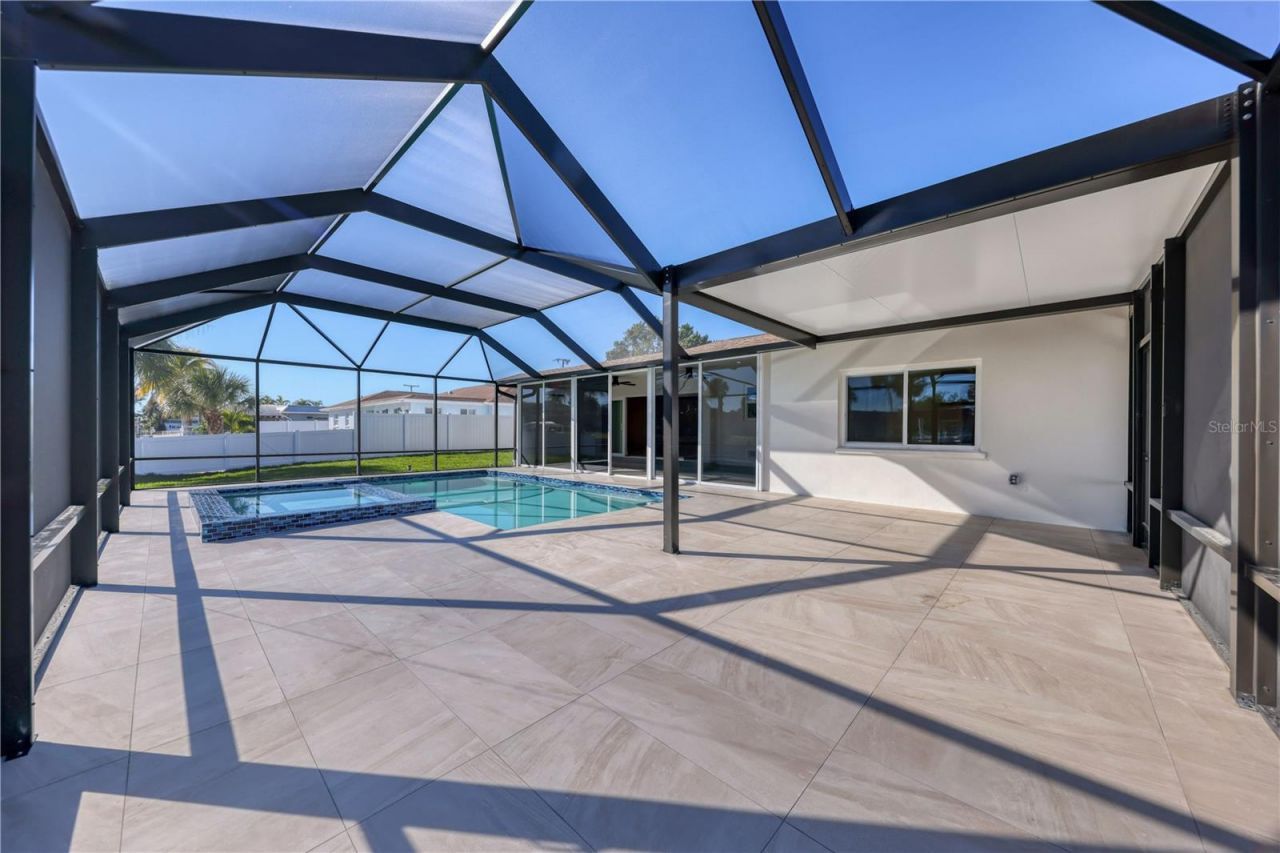 4119 Royal Palm Drive, Bradenton, FL 34210 Photo