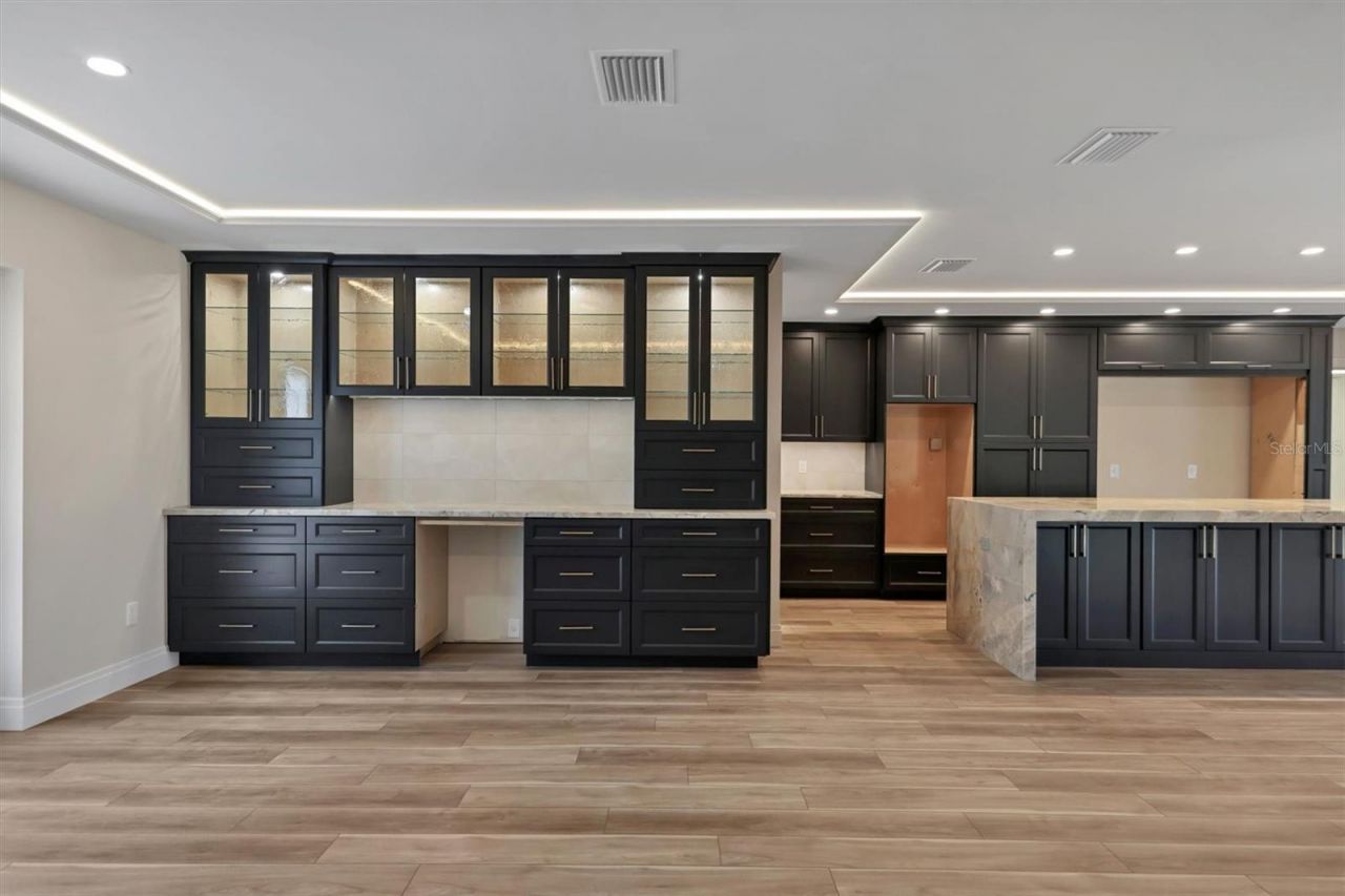 4119 Royal Palm Drive, Bradenton, FL 34210 Photo