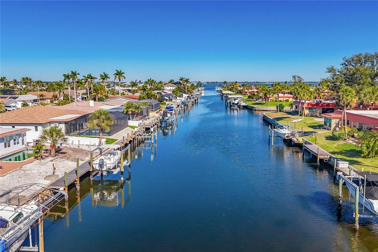 4119 Royal Palm Drive, Bradenton, FL 34210 Photo