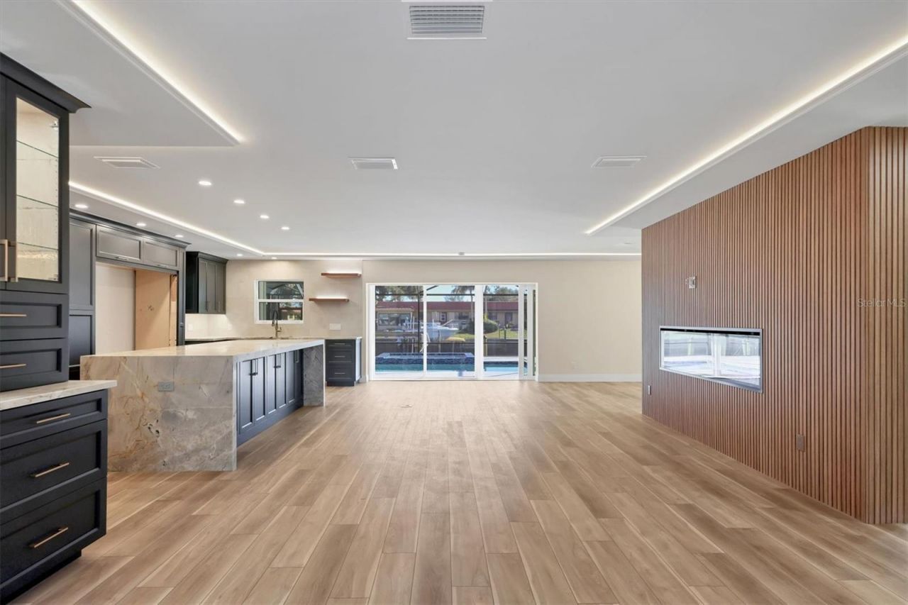 4119 Royal Palm Drive, Bradenton, FL 34210 Photo