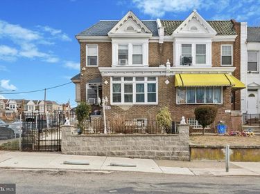 5623 N PARK AVENUE, PHILADELPHIA, PA 19141