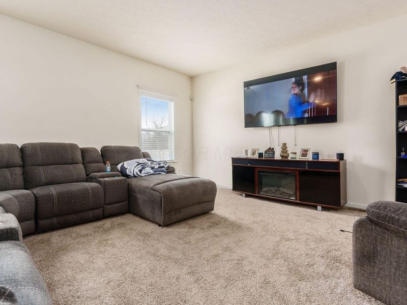 5135 Bitternut Lane, Groveport, OH 43125 Photo 4