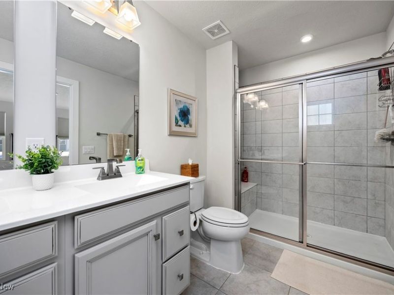 122 Eagle Circle, Amherst, OH 44001 Photo 24