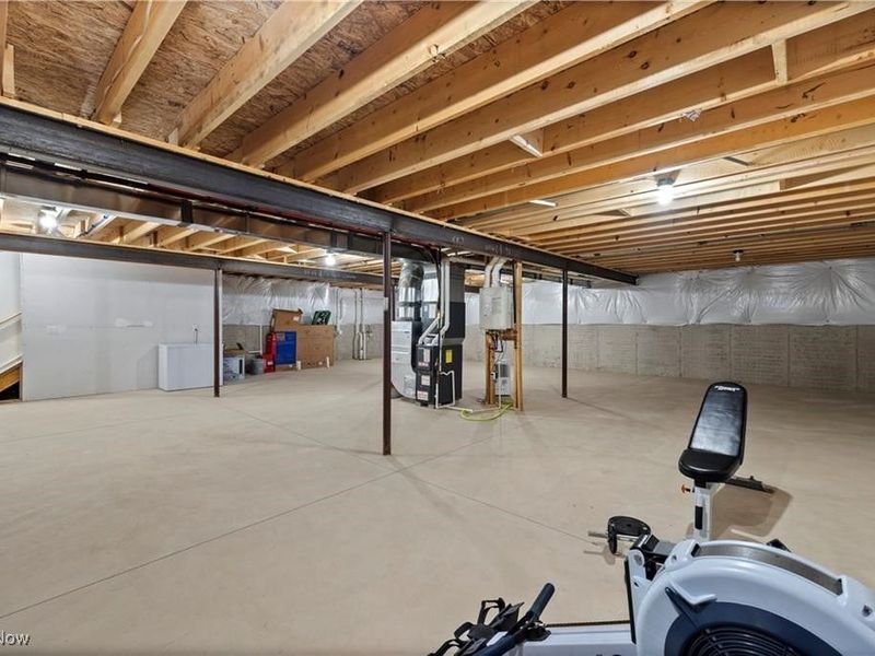 122 Eagle Circle, Amherst, OH 44001 Photo 29