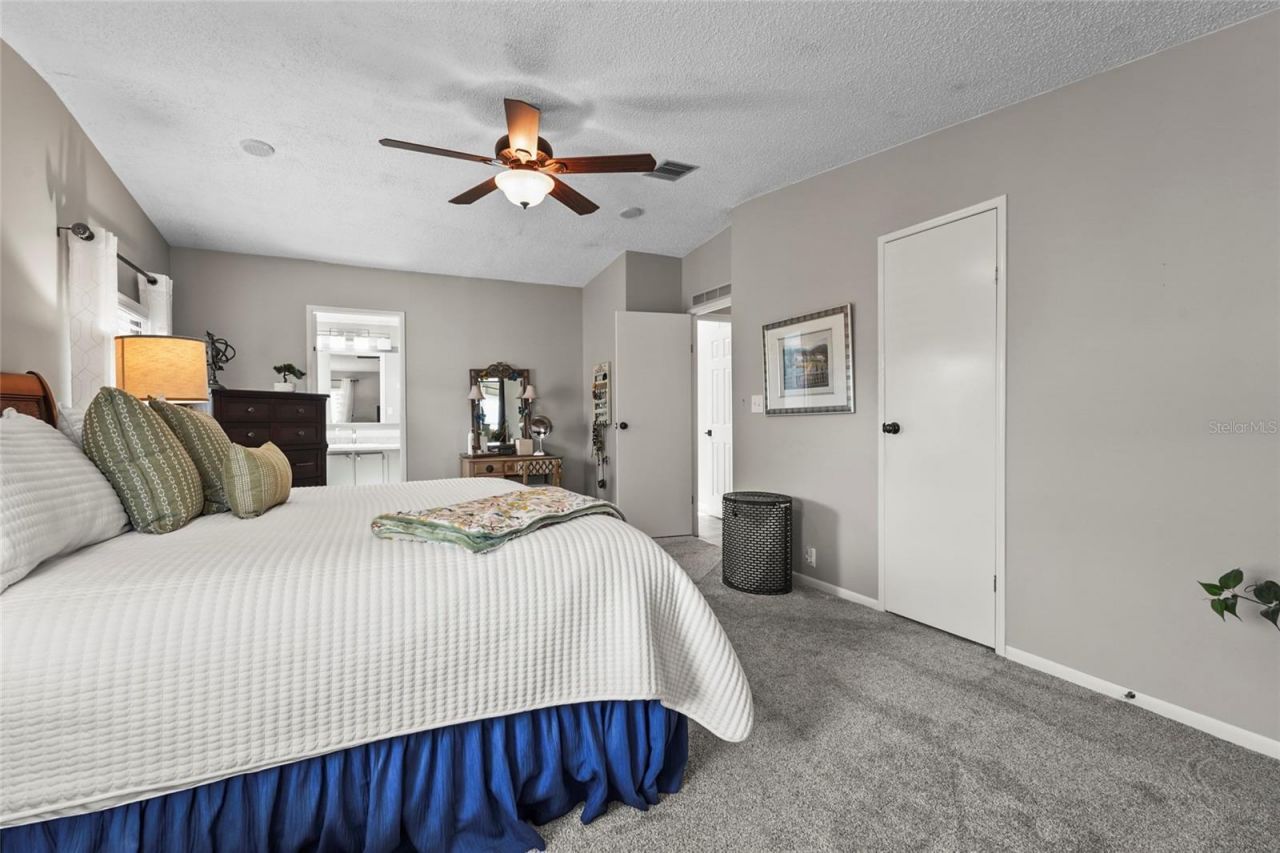 8470 Imperial Circle, Palmetto, FL 34221 Photo