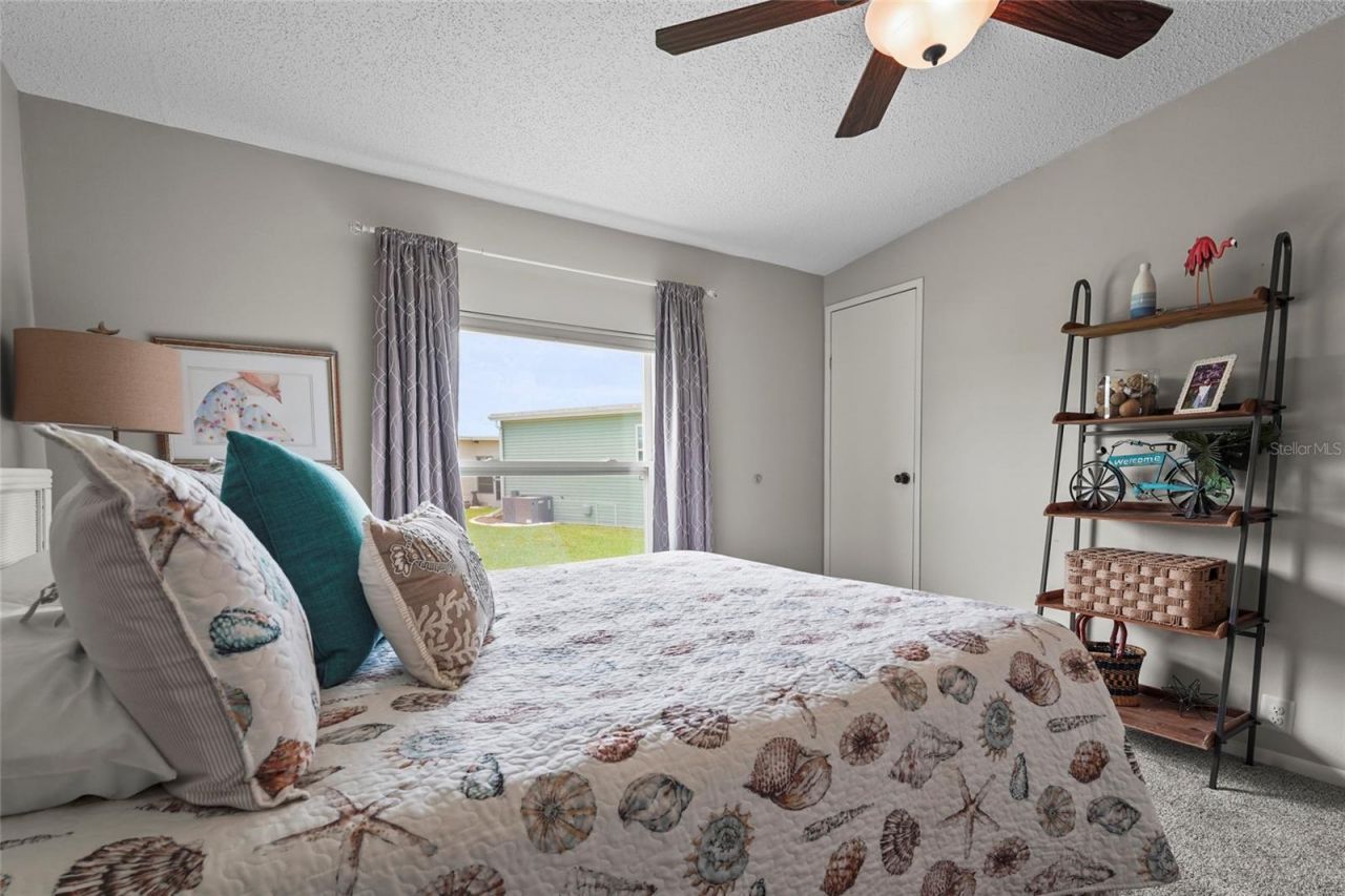 8470 Imperial Circle, Palmetto, FL 34221 Photo