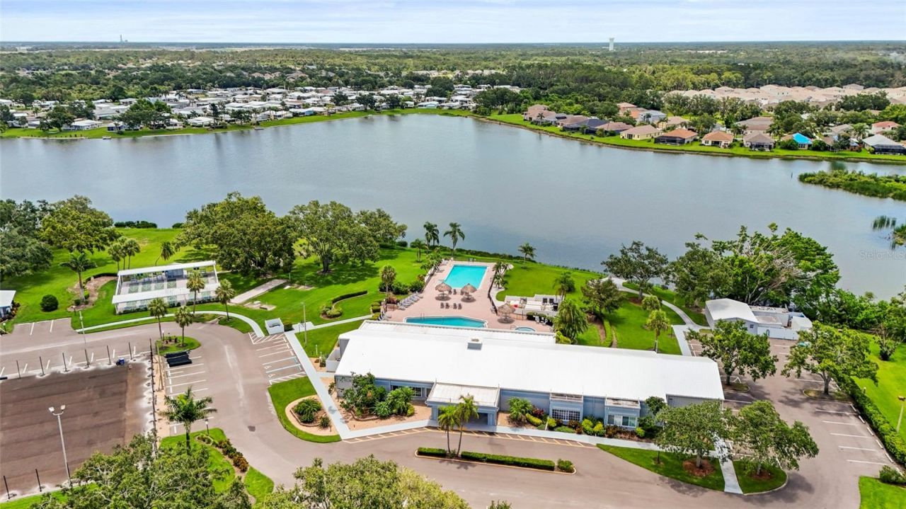 8470 Imperial Circle, Palmetto, FL 34221 Photo