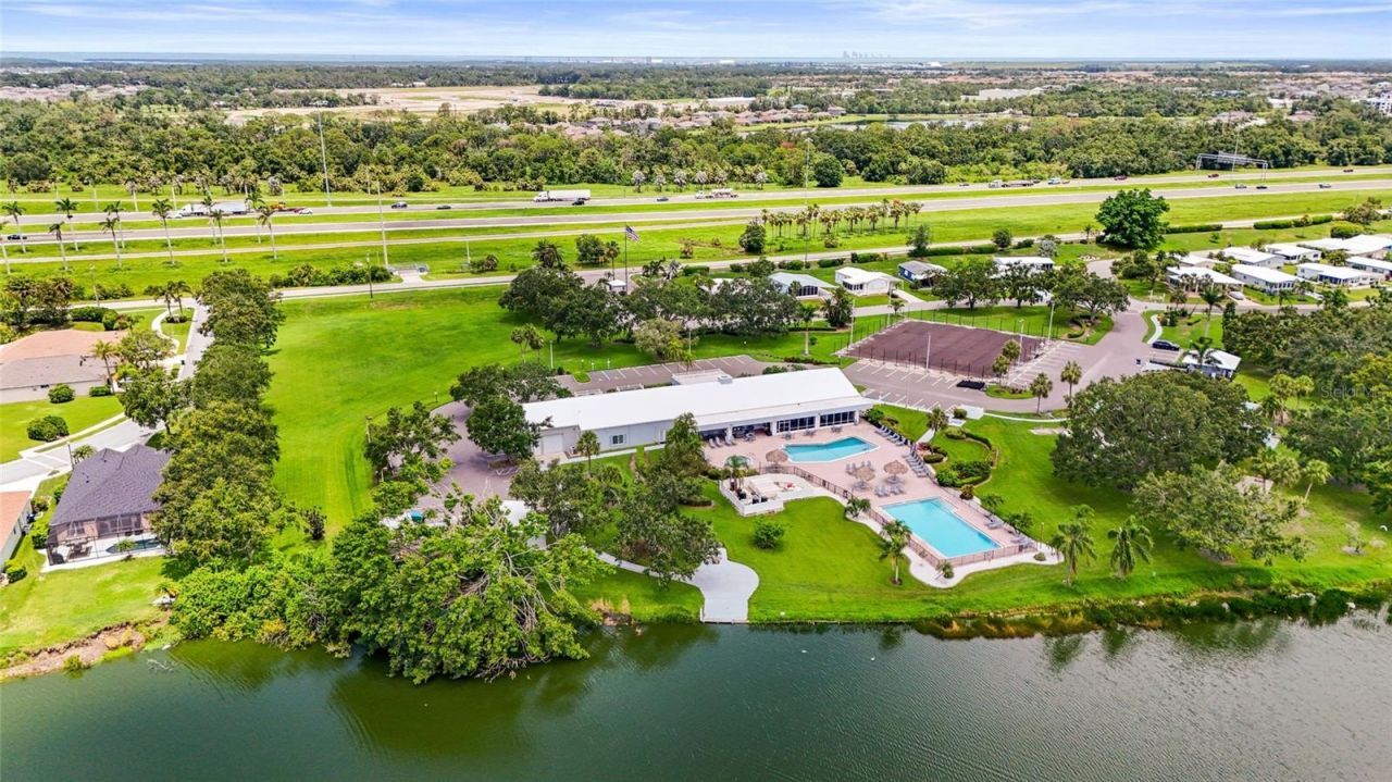 8470 Imperial Circle, Palmetto, FL 34221 Photo