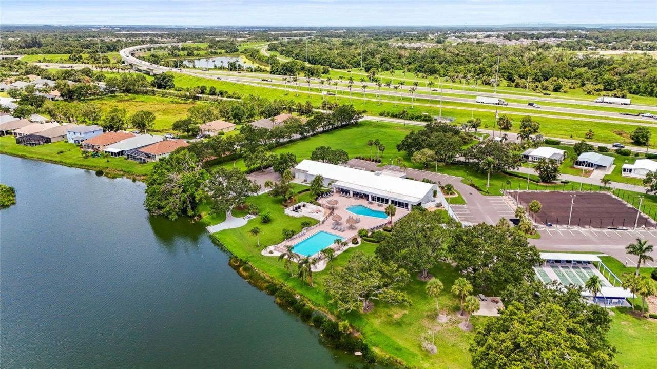 8470 Imperial Circle, Palmetto, FL 34221 Photo