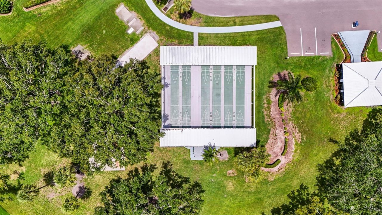 8470 Imperial Circle, Palmetto, FL 34221 Photo