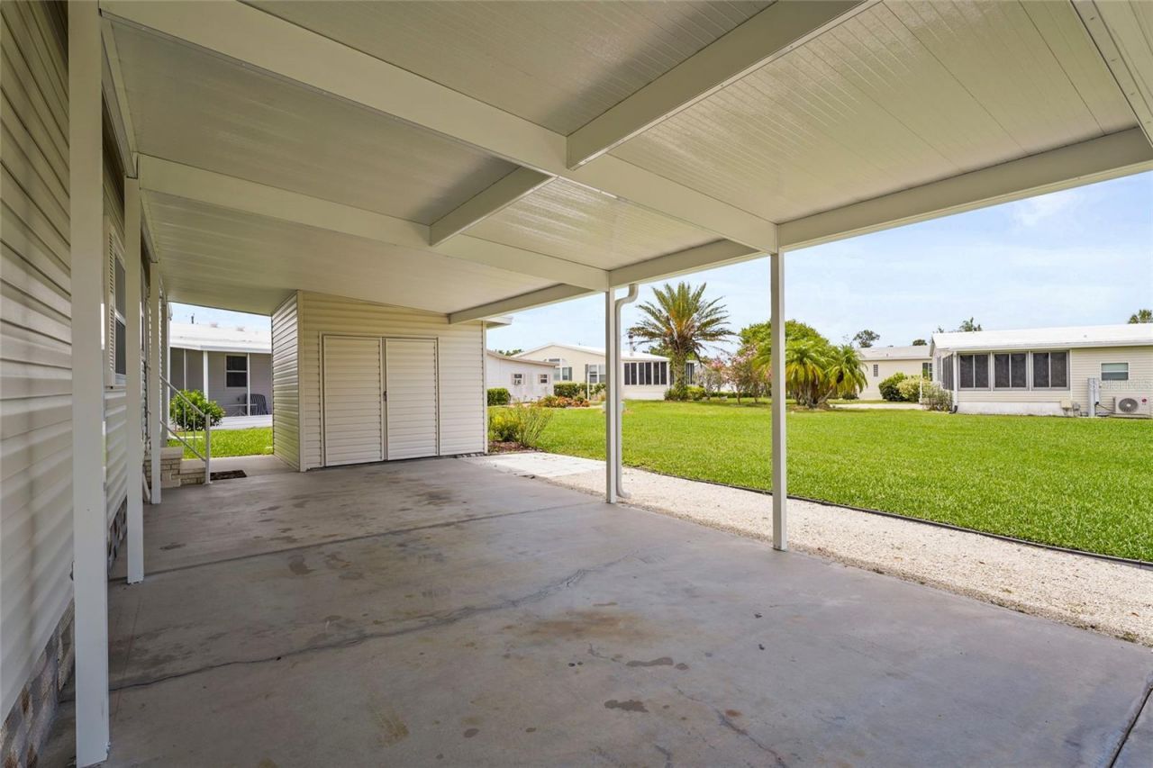 8470 Imperial Circle, Palmetto, FL 34221 Photo