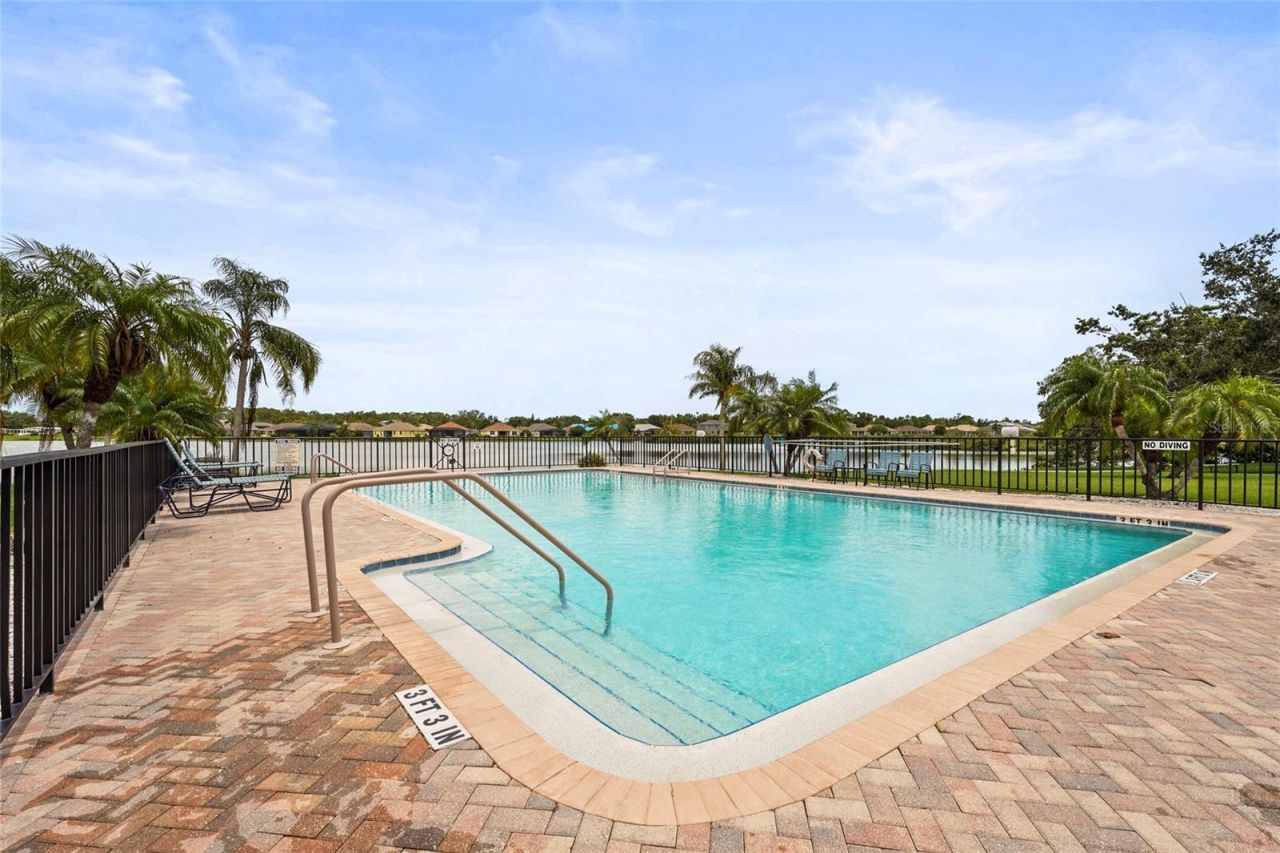 8470 Imperial Circle, Palmetto, FL 34221 Photo