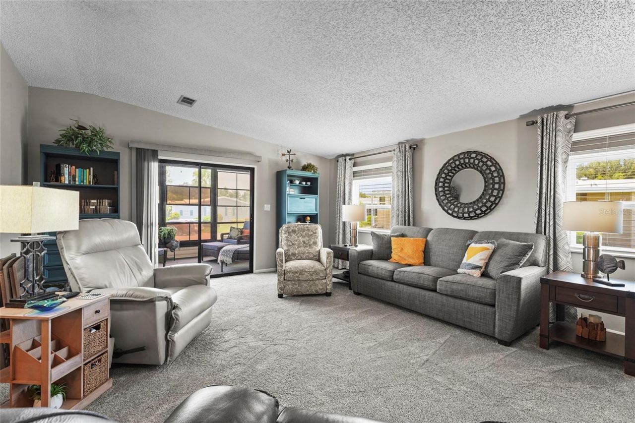 8470 Imperial Circle, Palmetto, FL 34221 Photo