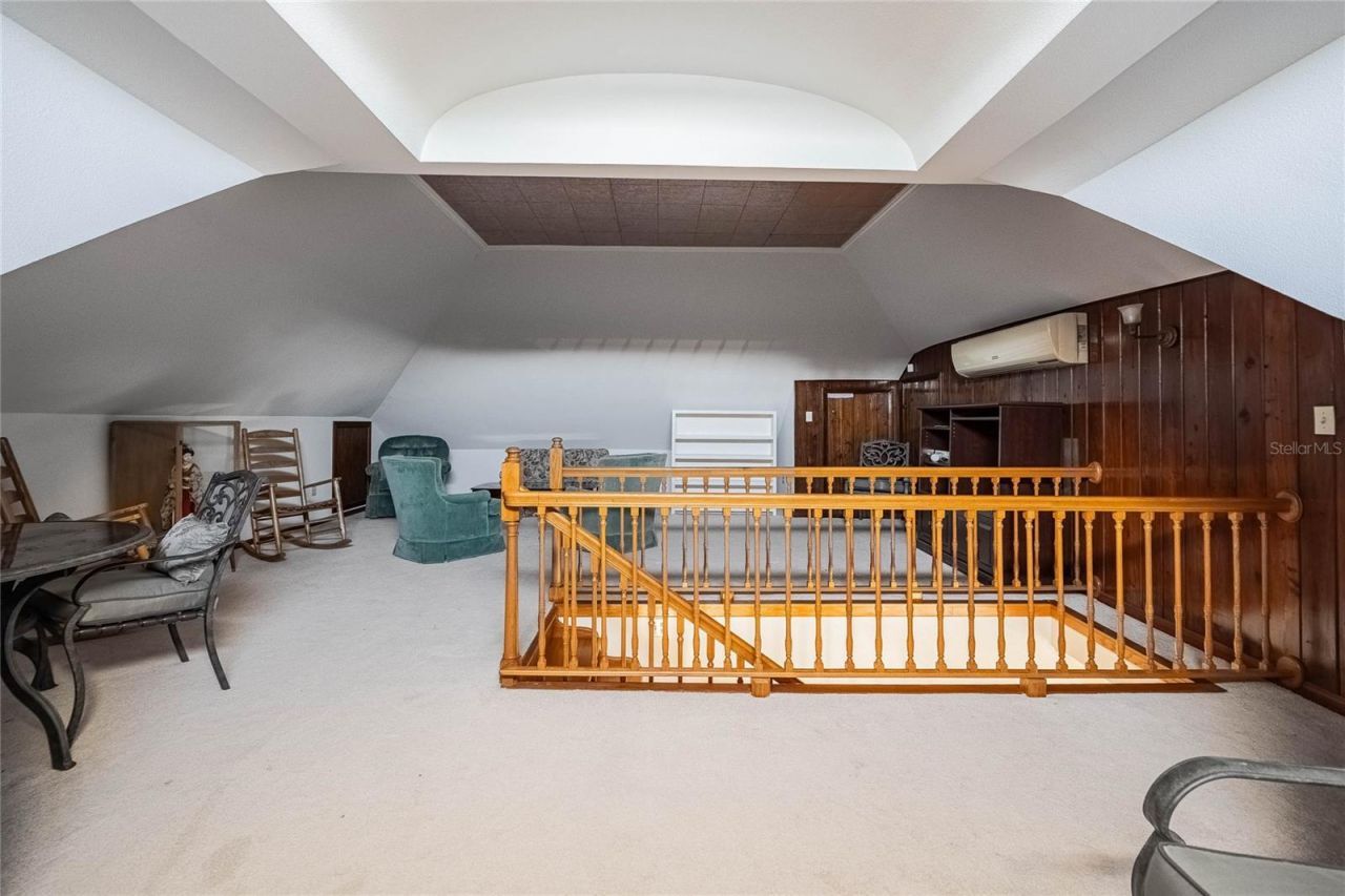 102 S Lakeshore Boulevard, Lake Wales, FL 33853 Photo