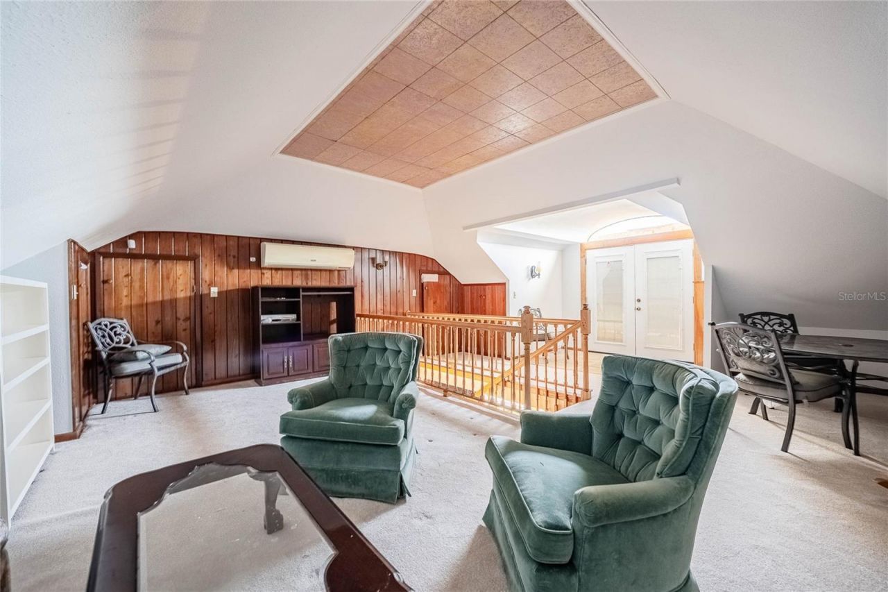 102 S Lakeshore Boulevard, Lake Wales, FL 33853 Photo