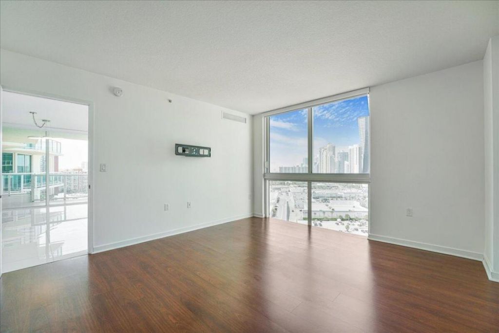 200 Sunny Isles Boulevard, Unit 2-1701, Sunny Isles Beach, FL 33160 Photo