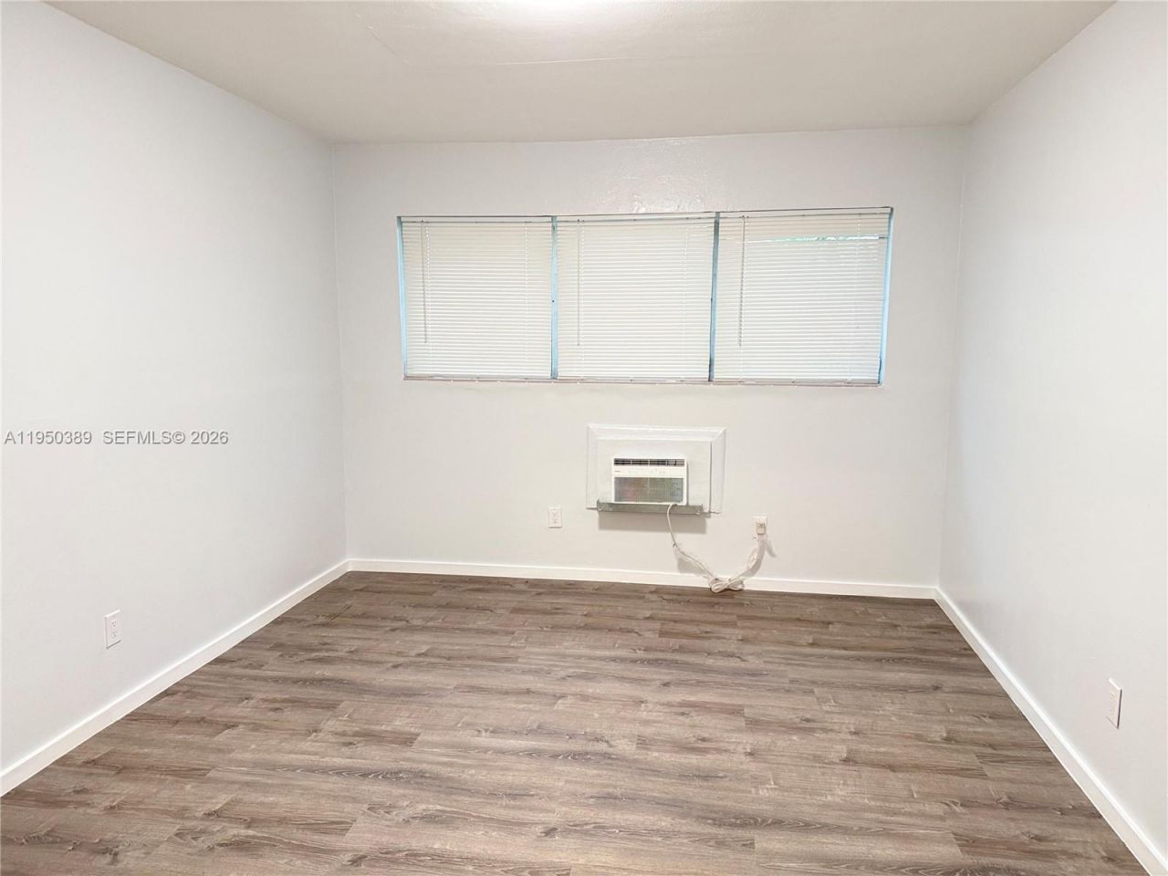 145 S Shore Dr, Unit 2, Miami Beach, FL 33141 Photo