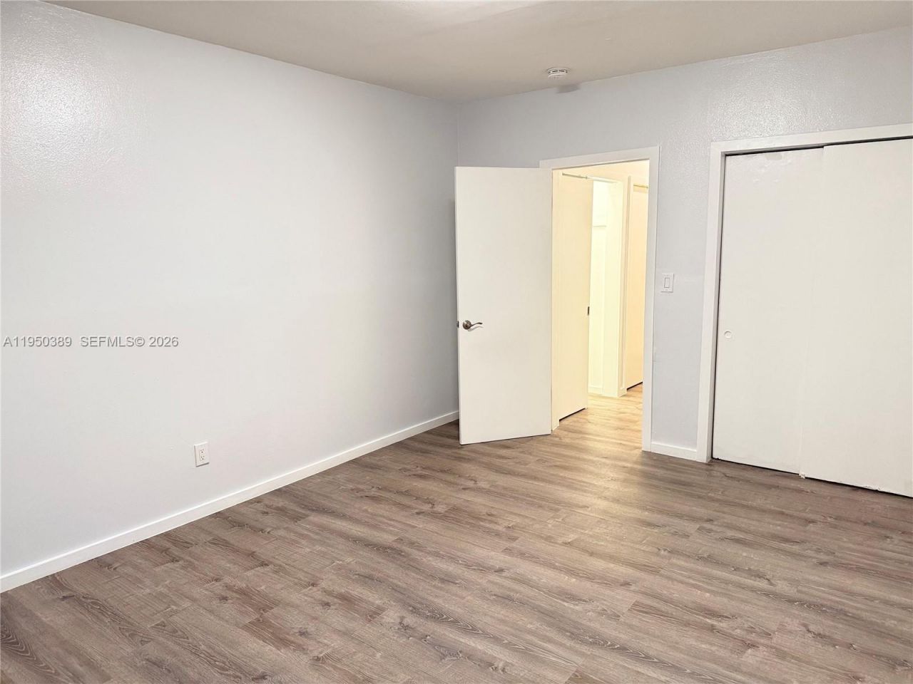 145 S Shore Dr, Unit 2, Miami Beach, FL 33141 Photo