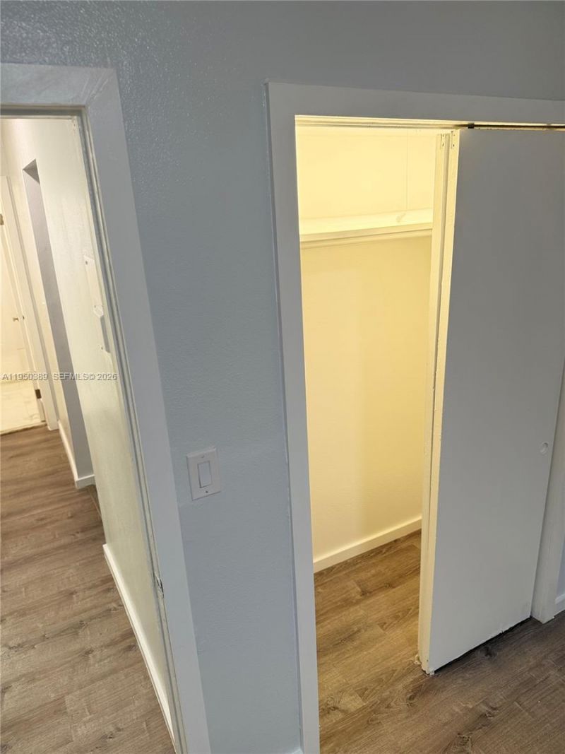 145 S Shore Dr, Unit 2, Miami Beach, FL 33141 Photo