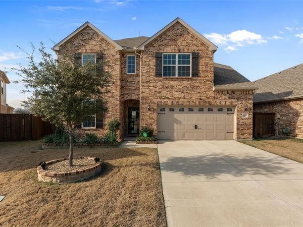 3412 Weyburn Drive, Mansfield, TX 76084