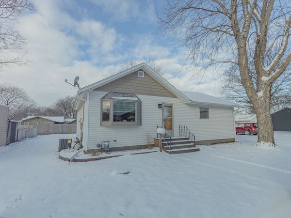 543 7th Avenue W, Spencer, IA 51301