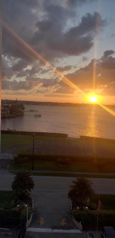 3450 S Ocean Boulevard, Unit 6230, Palm Beach, FL 33480 Photo