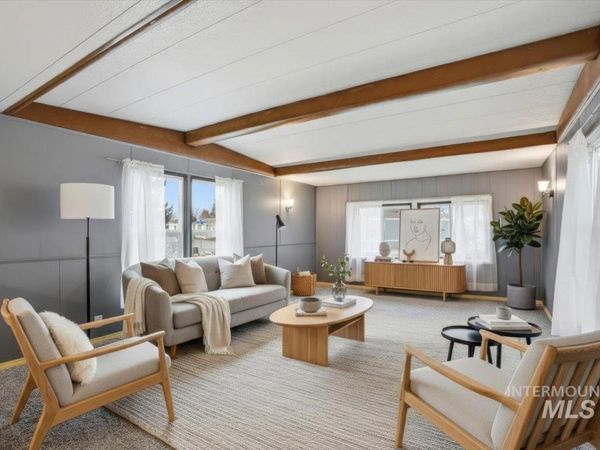 8429 W Irving Ln, Boise, ID 83704