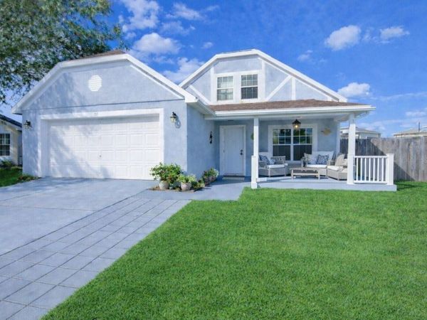 153 ROLLINS DRIVE, DAVENPORT, FL 33837