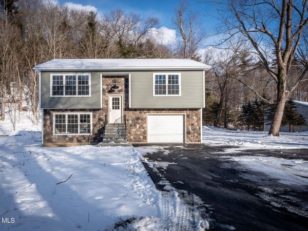 4 Williams Street, Wynantskill, NY 12198