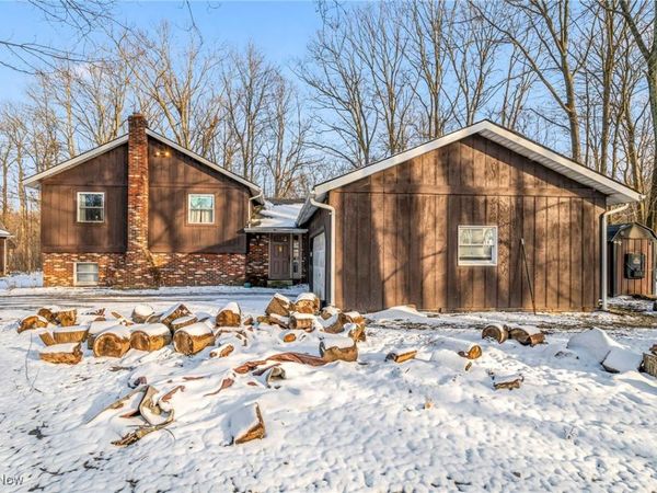 1990 Short Road, Thompson, OH 44086